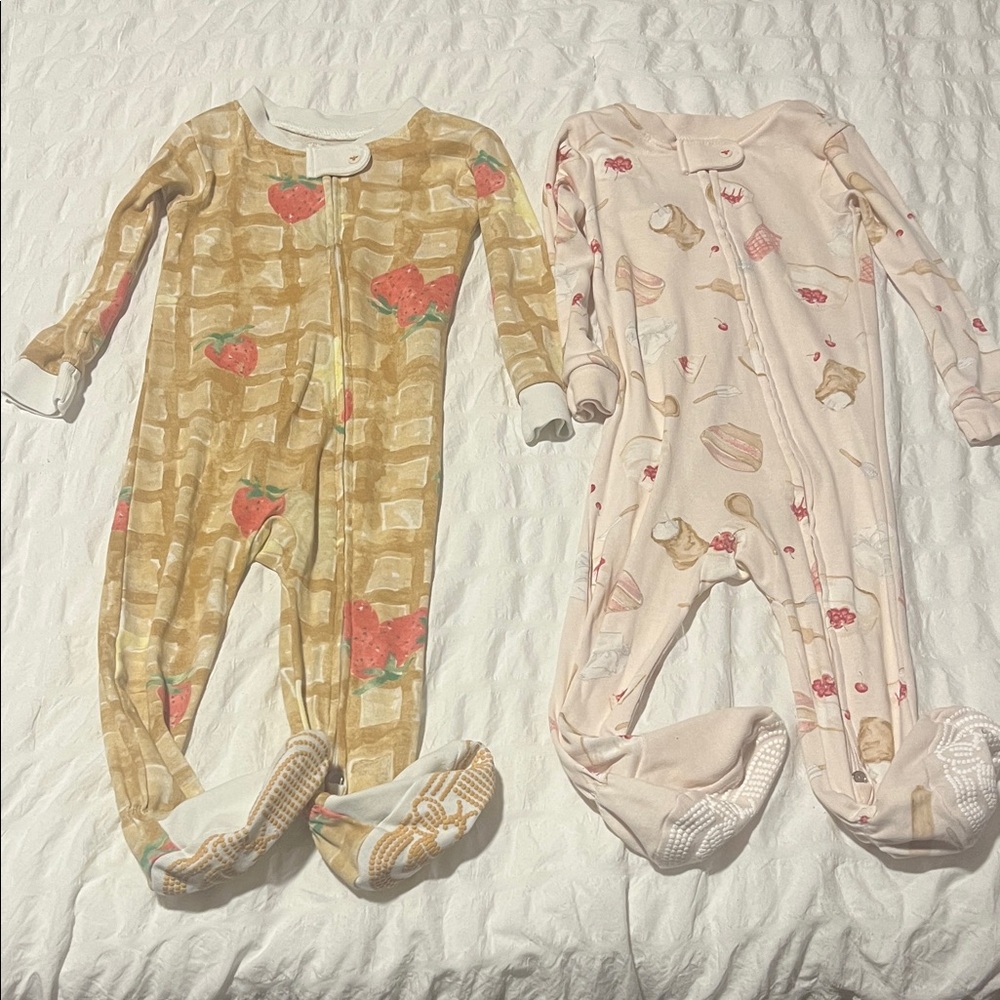 Burt’s Bees Cozy Kids Footies with Waffle, Strawberry and cake Print